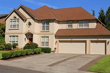 Expert Garage Doors Repairs East Northport, NY 631-408-3027 - zip-gr-35m